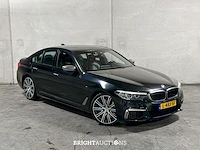 Bmw m550i xdrive high executive 4.4 v8 462pk 2017 5-serie, l-483-sf - afbeelding 4 van  64