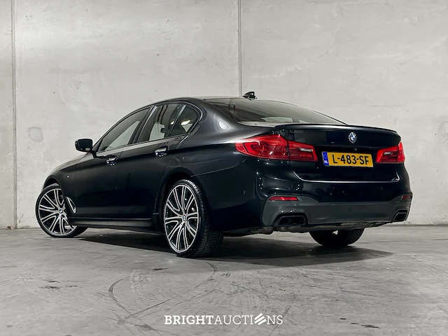 Bmw m550i xdrive high executive 4.4 v8 462pk 2017 5-serie, l-483-sf - afbeelding 14 van  64