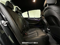 Bmw m550i xdrive high executive 4.4 v8 462pk 2017 5-serie, l-483-sf - afbeelding 47 van  64