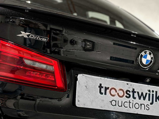Bmw m550i xdrive high executive g30 462pk 2018 (origineel-nl), rs-253-r - afbeelding 13 van  65