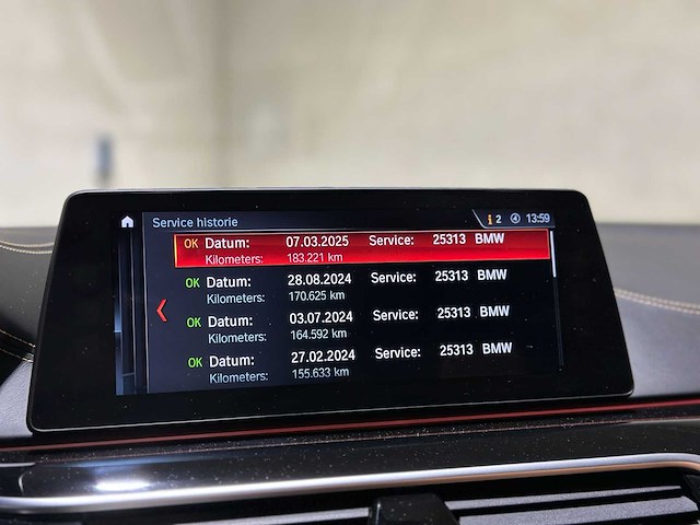 Bmw m550i xdrive high executive g30 462pk 2018 (origineel-nl), rs-253-r - afbeelding 42 van  65