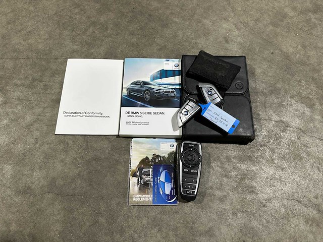 Bmw m550i xdrive high executive g30 462pk 2018 (origineel-nl), rs-253-r - afbeelding 62 van  65