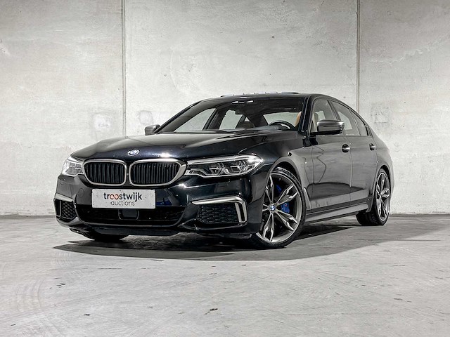 Bmw m550i xdrive high executive g30 462pk 2018 (origineel-nl), rs-253-r - afbeelding 1 van  65