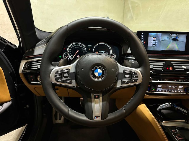 Bmw m550i xdrive high executive g30 462pk 2018 (origineel-nl), rs-253-r - afbeelding 27 van  65