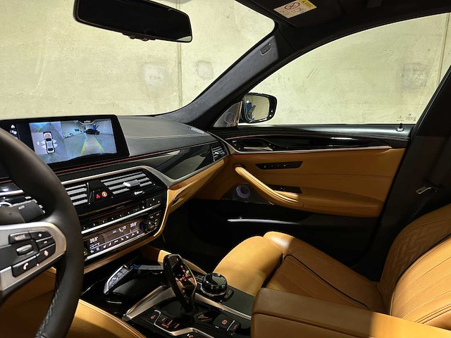 Bmw m550i xdrive high executive g30 462pk 2018 (origineel-nl), rs-253-r - afbeelding 28 van  65