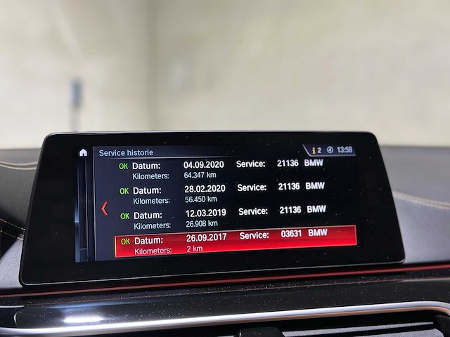 Bmw m550i xdrive high executive g30 462pk 2018 (origineel-nl), rs-253-r - afbeelding 44 van  65