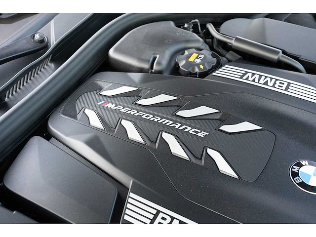 Bmw m850i gran coupé 4.4 v8 xdrive -the 8 x jeff koons- m-performance 530pk 2023 (1 van 99) (new) 8-serie (origineel-nl + 1e eigenaar) - afbeelding 20 van  117