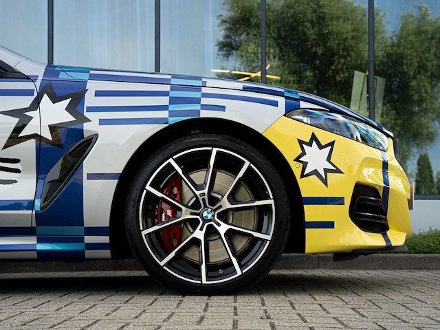 Bmw m850i gran coupé 4.4 v8 xdrive -the 8 x jeff koons- m-performance 530pk 2023 (1 van 99) (new) 8-serie (origineel-nl + 1e eigenaar) - afbeelding 39 van  117