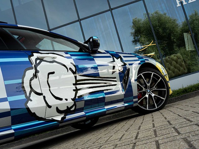Bmw m850i gran coupé 4.4 v8 xdrive -the 8 x jeff koons- m-performance 530pk 2023 (1 van 99) (new) 8-serie (origineel-nl + 1e eigenaar) - afbeelding 46 van  117