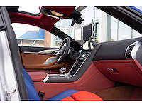 Bmw m850i gran coupé 4.4 v8 xdrive -the 8 x jeff koons- m-performance 530pk 2023 (1 van 99) (new) 8-serie (origineel-nl + 1e eigenaar) - afbeelding 59 van  117