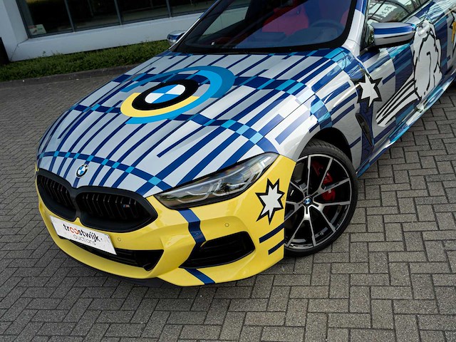 Bmw m850i gran coupé 4.4 v8 xdrive -the 8 x jeff koons- m-performance 530pk 2023 (1 van 99) (new) 8-serie (origineel-nl + 1e eigenaar) - afbeelding 63 van  117