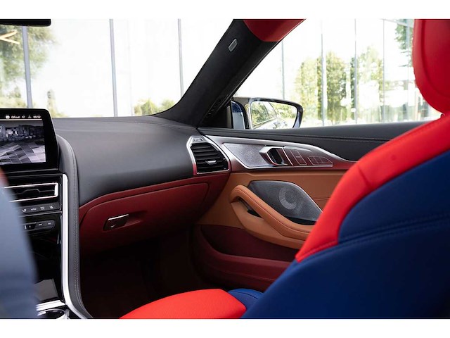 Bmw m850i gran coupé 4.4 v8 xdrive -the 8 x jeff koons- m-performance 530pk 2023 (1 van 99) (new) 8-serie (origineel-nl + 1e eigenaar) - afbeelding 108 van  117