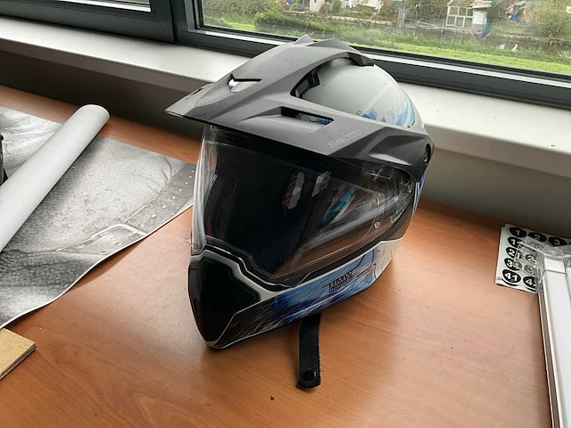 Bmw motorhelm - afbeelding 1 van  4