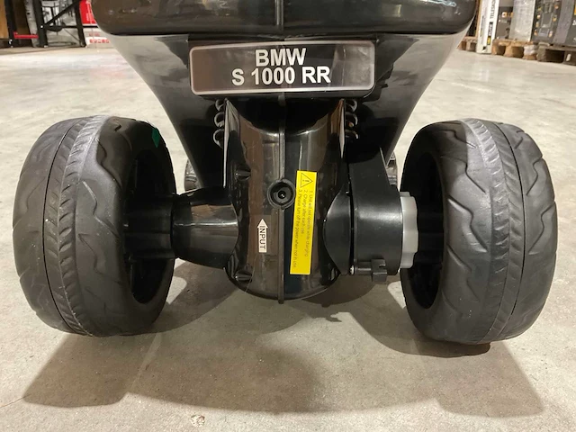 Bmw s1000rr elektrische kindermotor - afbeelding 4 van  14
