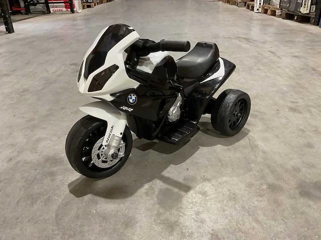 Bmw s1000rr elektrische kindermotor - afbeelding 1 van  14