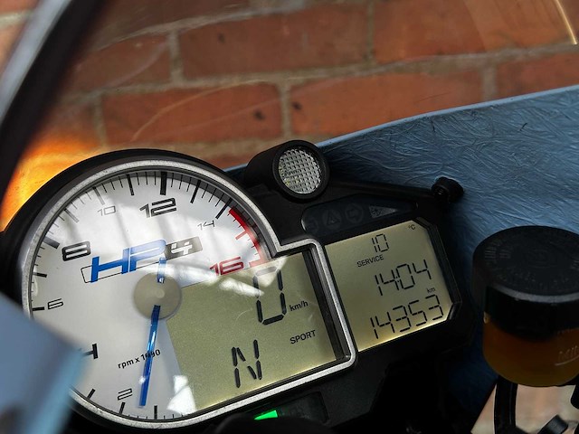 Bmw s1000rr hp4 cafe racer 193pk 2013 - afbeelding 15 van  24