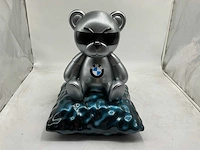 Bmw sculptuur - afbeelding 2 van  6