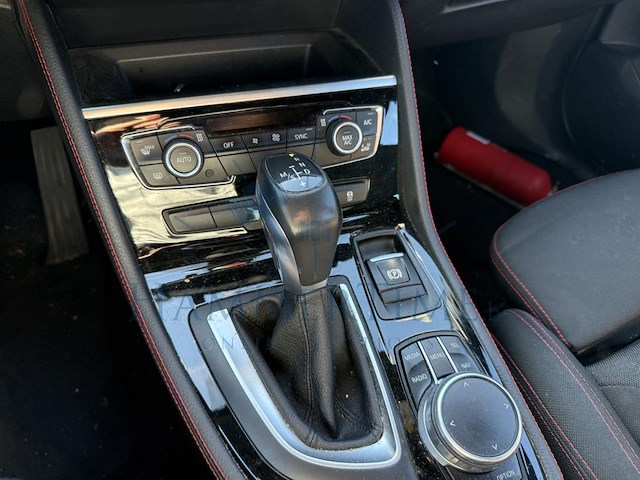 Bmw serie 2 active tourer sport 150 at, 2017 - afbeelding 5 van  29