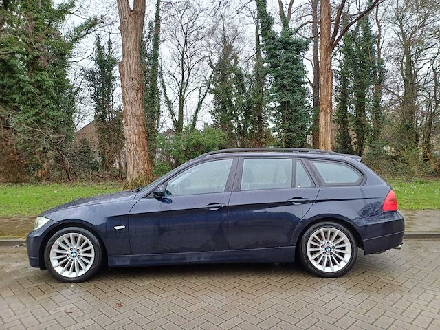 Bmw touring 318i business line, 74-zh-rf - afbeelding 3 van  18