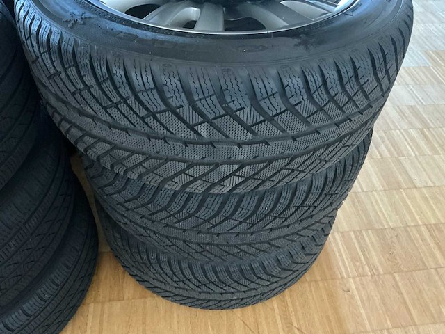 Bmw velg met band (24x) - afbeelding 13 van  23
