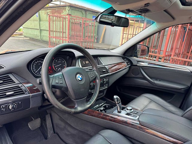 Bmw x reihe x5 3.0d x-drive v-366-dl - afbeelding 14 van  26
