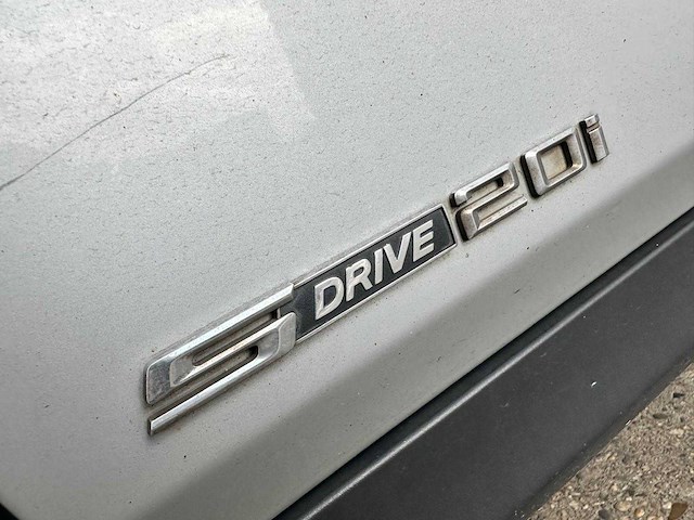 Bmw x1 -sdrive20i limited series automaat; 9-xgk-94 - afbeelding 10 van  21