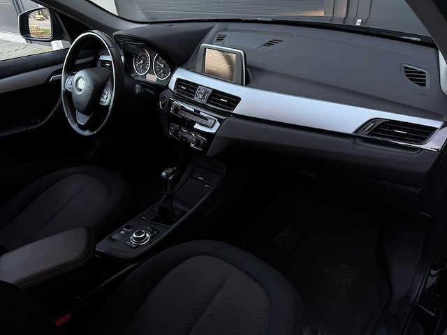 Bmw x1 sd18i cent hi exe 2016 | nv-083-g iaw - afbeelding 9 van  27