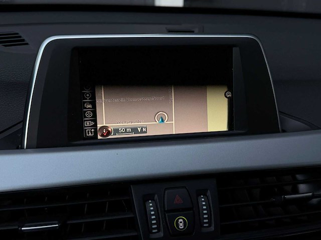 Bmw x1 sd18i cent hi exe 2016 | nv-083-g iaw - afbeelding 11 van  27