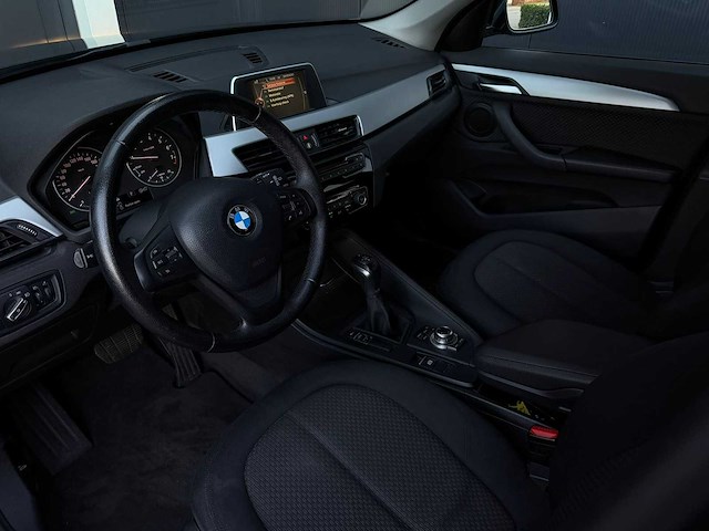 Bmw x1 sd18i cent hi exe 2016 | nv-083-g iaw - afbeelding 8 van  25