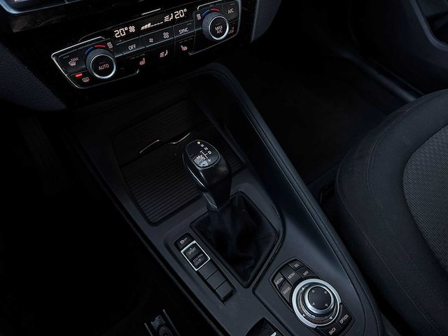 Bmw x1 sd18i cent hi exe 2016 | nv-083-g iaw - afbeelding 10 van  16