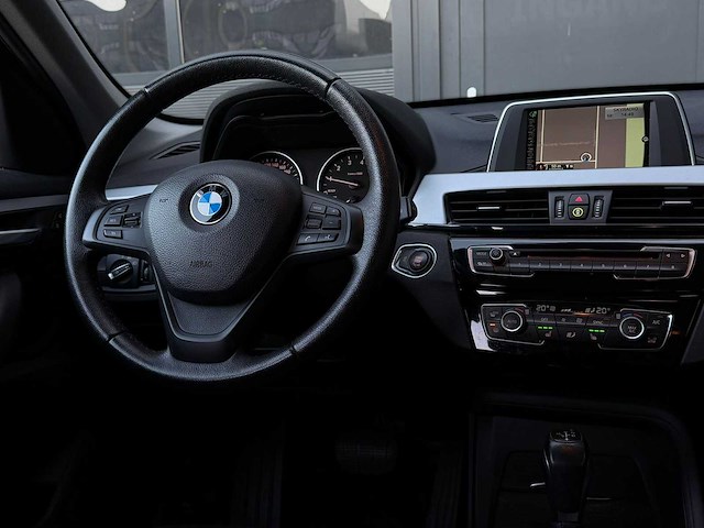 Bmw x1 sd18i cent hi exe 2016 | nv-083-g iaw - afbeelding 2 van  13
