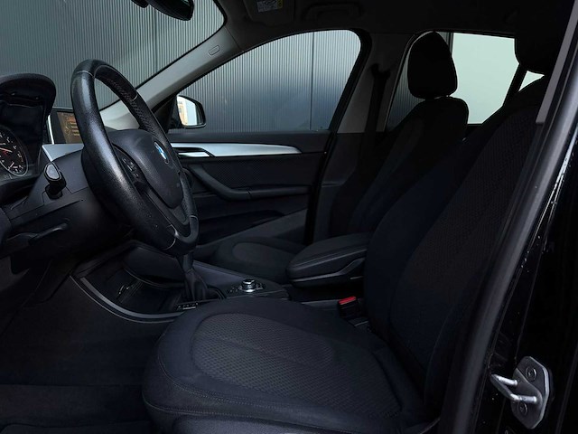 Bmw x1 sd18i cent hi exe 2016 | nv-083-g iaw - afbeelding 6 van  18