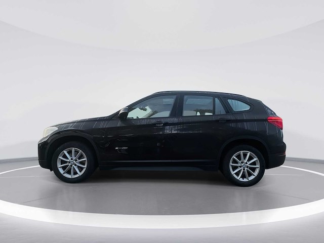 Bmw x1 sdrive 20i advantage 2016 | f5-72-97 - afbeelding 31 van  33