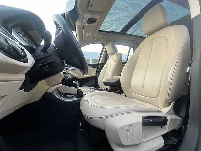 Bmw x1 sdrive 20i advantage 2016 | f5-72-97 - afbeelding 23 van  27