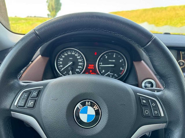Bmw x1 sdrive16d chrome l sport automaat 8-klg -72; - afbeelding 15 van  30