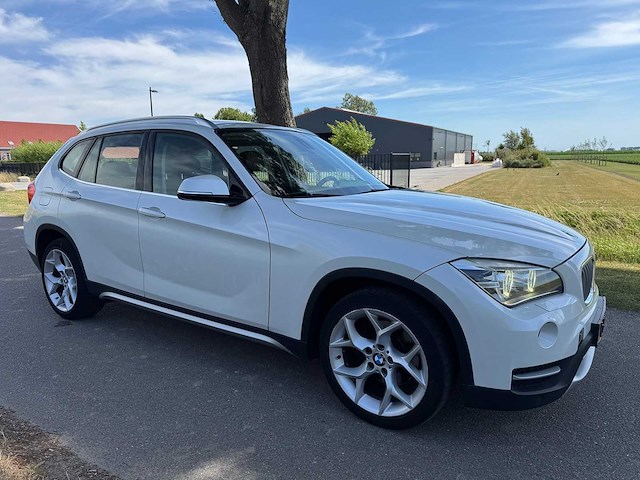 Bmw x1 sdrive16d chrome l sport automaat* 8-klg -72 - afbeelding 18 van  20