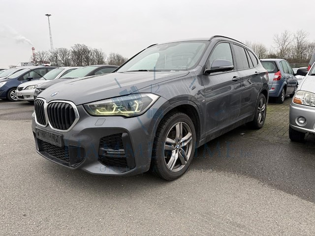 Bmw x1 sdrive18 136 at, 2021 - afbeelding 1 van  33
