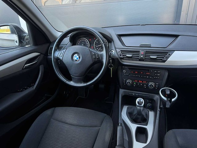 Bmw x1 sdrive18i 2010 | g-993-vx iaw - afbeelding 3 van  23