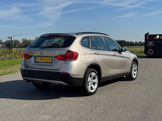 Bmw x1 sdrive18i 2010 | g-993-vx iaw - afbeelding 13 van  23