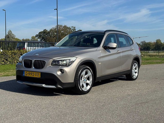 Bmw x1 sdrive18i 2010 | g-993-vx iaw - afbeelding 1 van  23