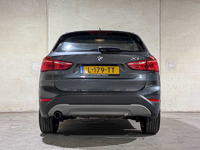 Bmw x1 sdrive18i centennial high executive 134pk 2016, l-179-tt - afbeelding 4 van  45