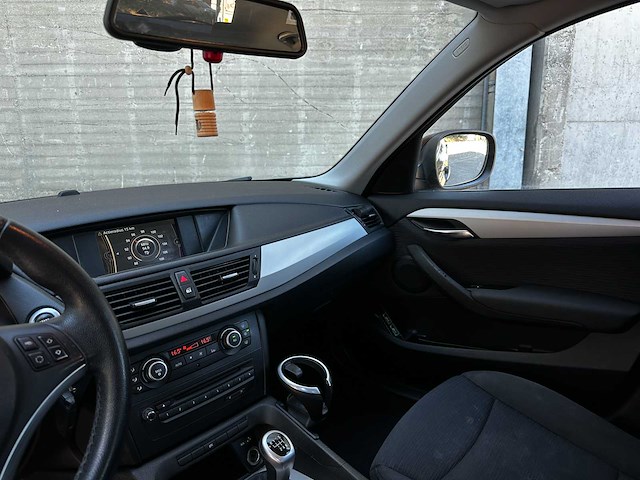 Bmw x1 sdrive18i executive 150pk 2010 (origineel-nl), 94-llb-1 - afbeelding 11 van  42