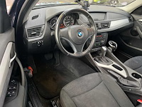 Bmw x1 sdrive18i executive; 2-kts-22 - afbeelding 15 van  16