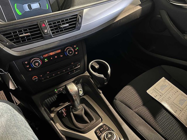 Bmw x1 sdrive18i executive, 98-lfv-8 - afbeelding 3 van  10