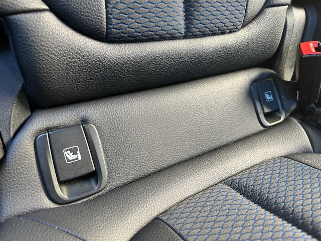 Bmw x1 sdrive18i executive edition automaat; hxb-17-z - afbeelding 12 van  19