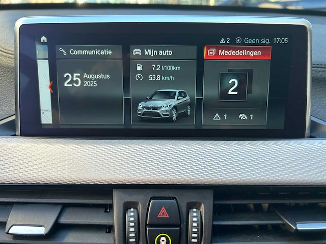 Bmw x1 sdrive18i executive edition automaat; hxb-17-z - afbeelding 15 van  19
