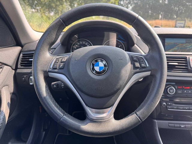 Bmw x1 sdrive18i high executive automaat* nk-387-l - afbeelding 3 van  16