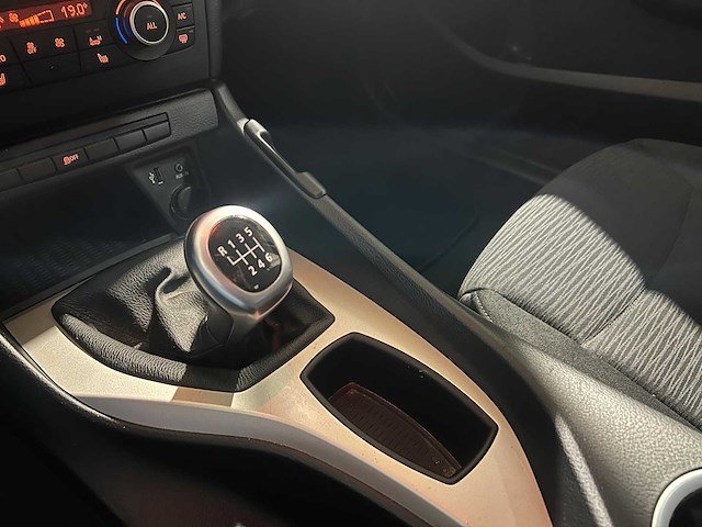 Bmw x1 sdrive18i, j-669-lp - afbeelding 7 van  17