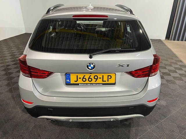 Bmw x1 sdrive18i, j-669-lp - afbeelding 12 van  17