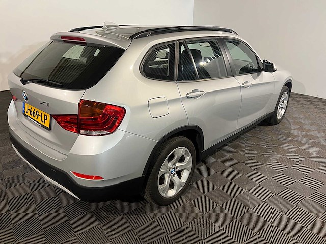 Bmw x1 sdrive18i, j-669-lp - afbeelding 13 van  17